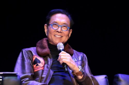 Gen Z Mulai Tinggalkan 'Rich Dad Poor Dad', April 2026 Rumus Keuangan Paling Dicari Adalah FIRE Movement 4% Rule dan Cashflow Quadrant ala Kiyosaki Tapi Disesuaikan dengan Ekonomi RI